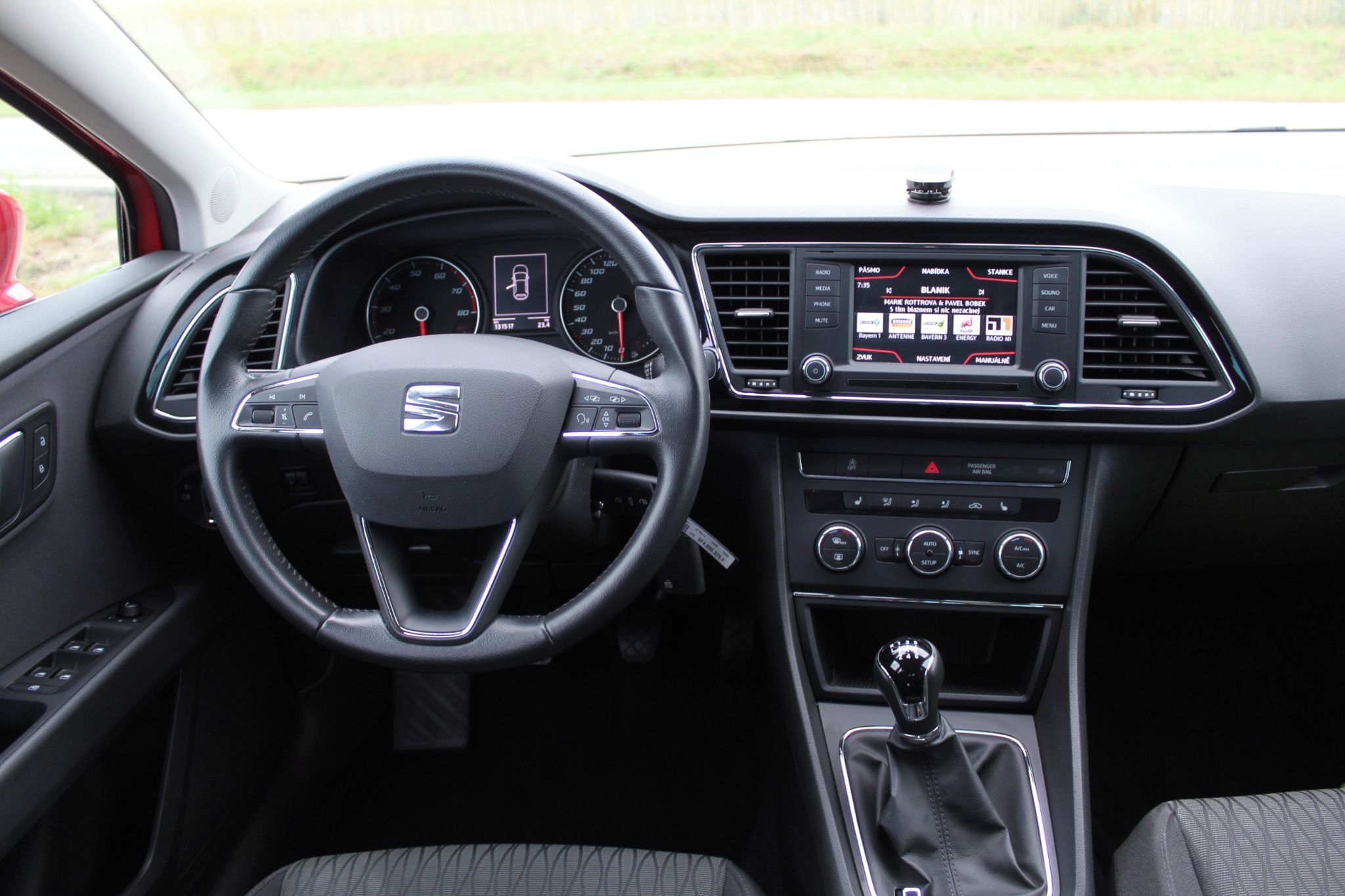 Seat Leon, Style 1.4 TSI 90Kw 1.majitel - fotka 6