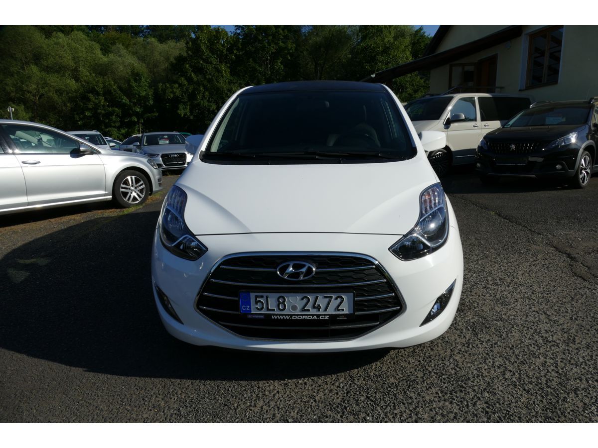 Hyundai ix20, 1,6 92KW LPG - KLIMA - fotka 2