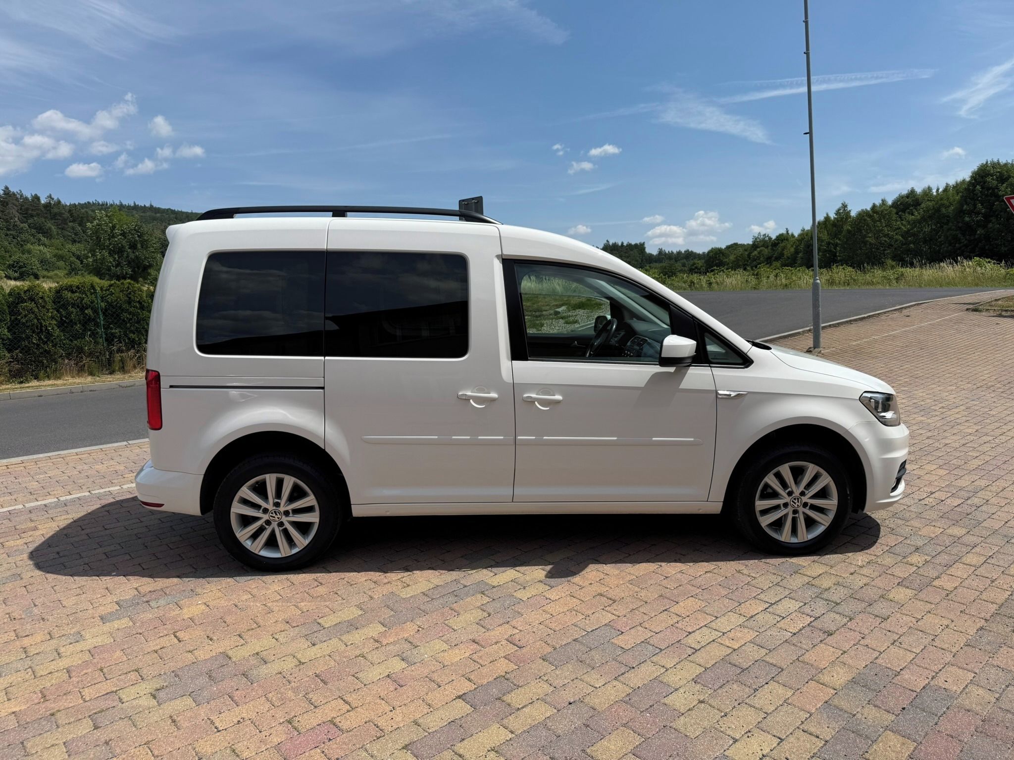 Volkswagen Caddy, 1.4 TGI 81kW - fotka 6