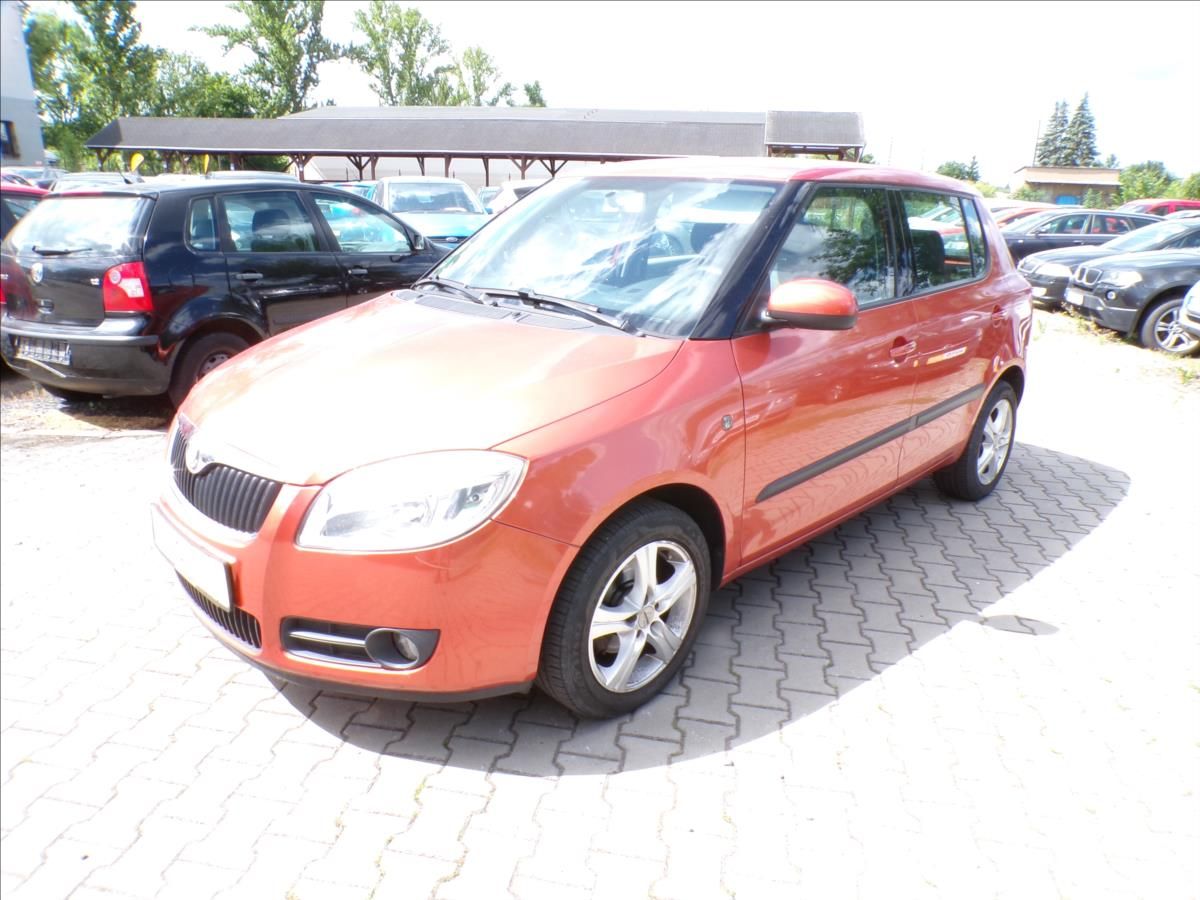 Škoda Fabia, 1,2 12V 51KW  DIGI.KLIMA - fotka 2