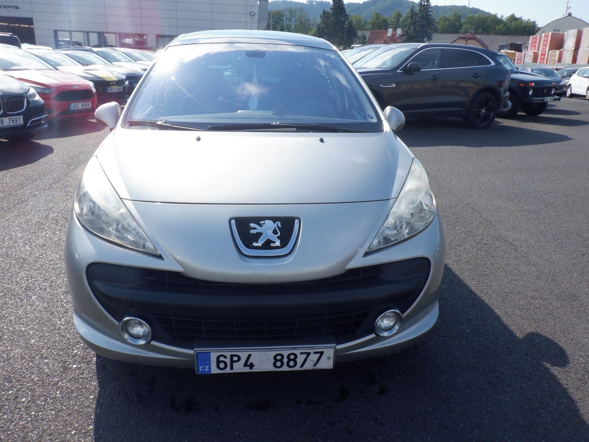 Peugeot 207, 1.4i SW Essence - fotka 2