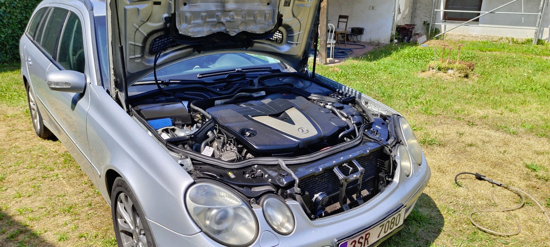 Mercedes-Benz Třídy E, CDI 320 - fotka 6