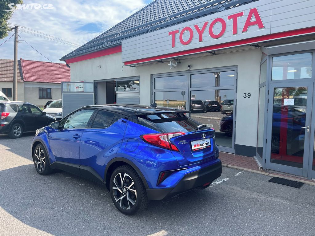 Toyota C-HR, fotka 4