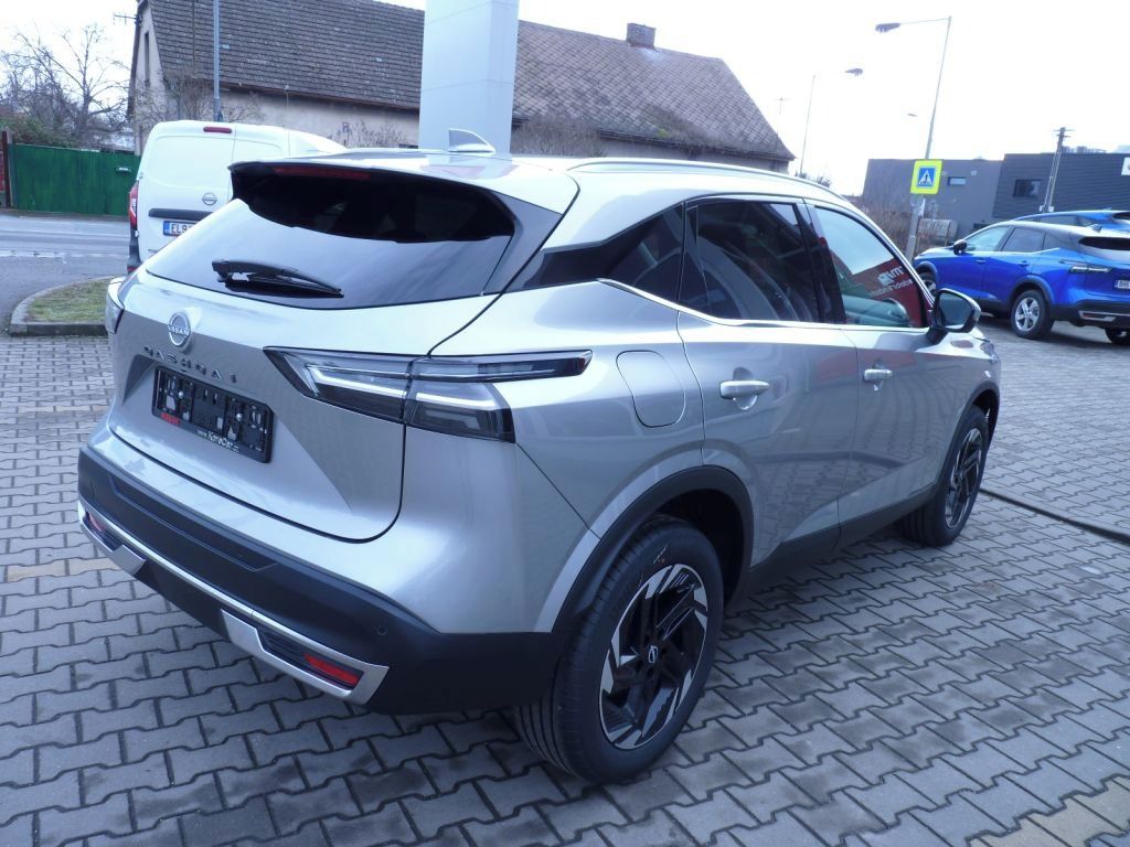 Nissan Qashqai, 1.3DIG-T AT 158PS N-Connecta - fotka 4
