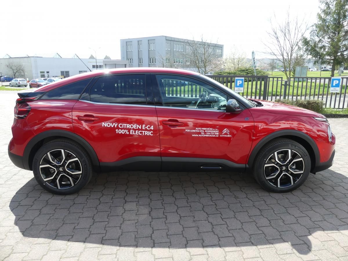 Citroën ë-C4, 100kW Shine - fotka 4