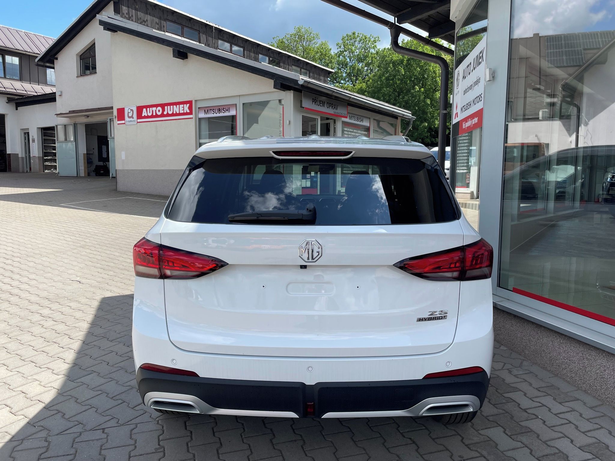 MG ZS, 1.5 HYBRID+ EXCLUSIVE - fotka 4