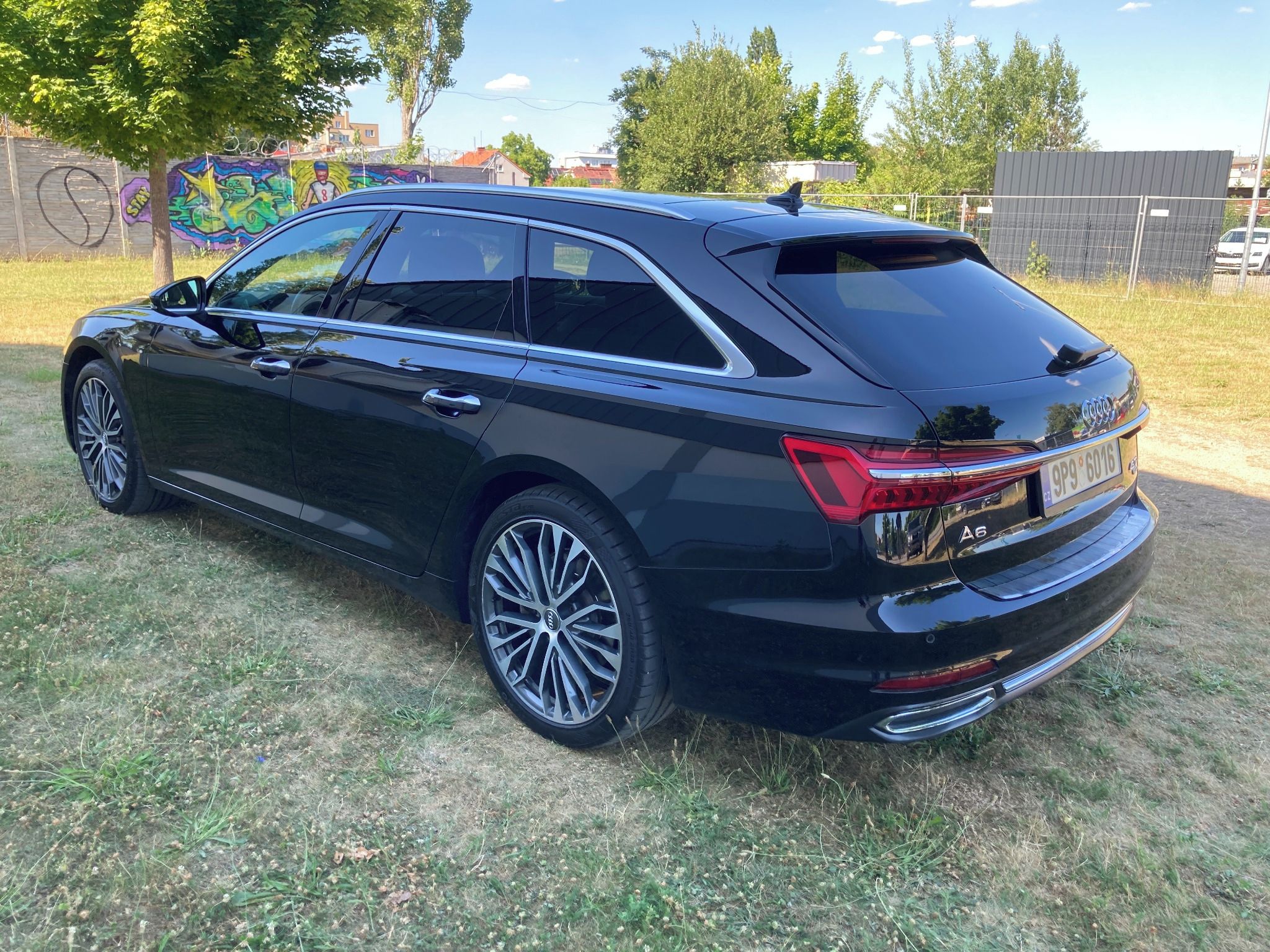 Audi A6, 3.0tdi 170kw 4x4 1majitel - fotka 4