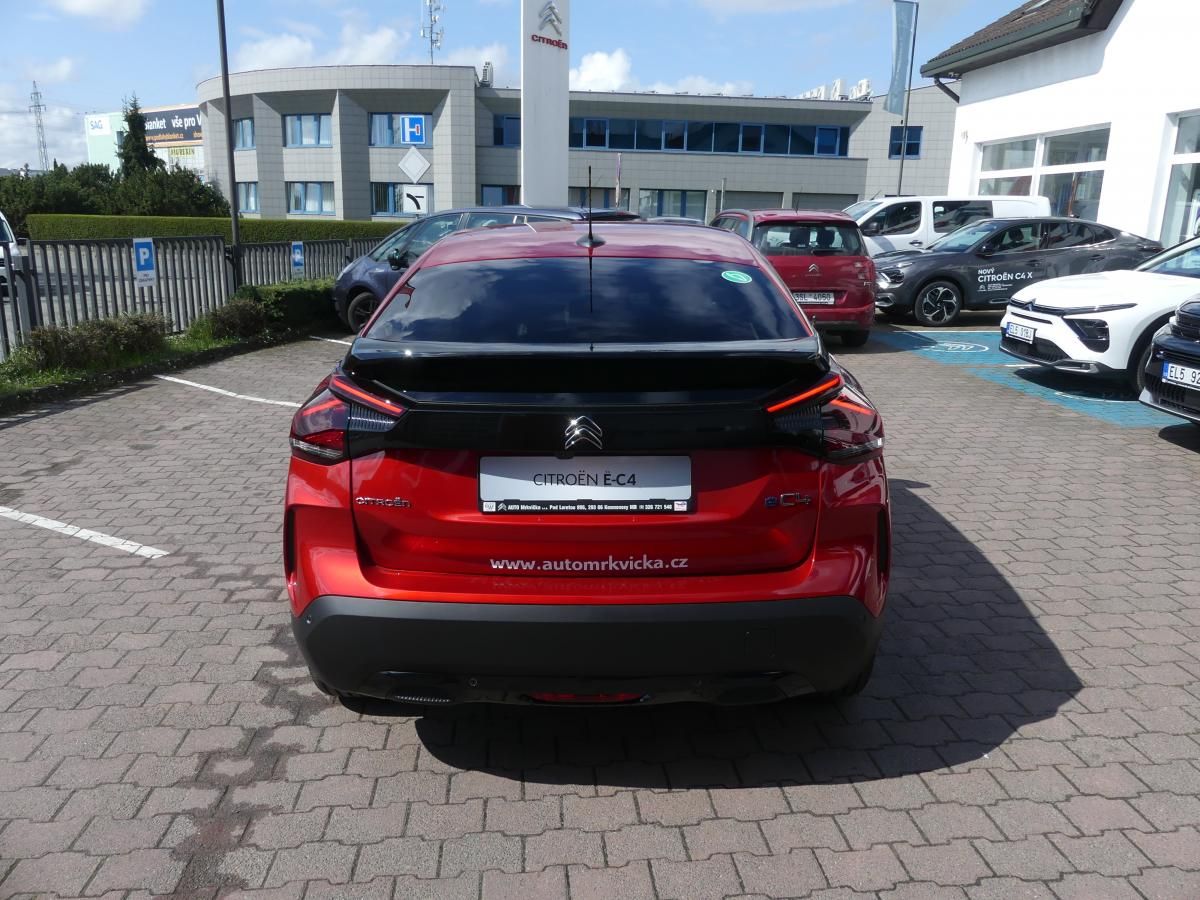 Citroën ë-C4, 100kW Shine - fotka 6