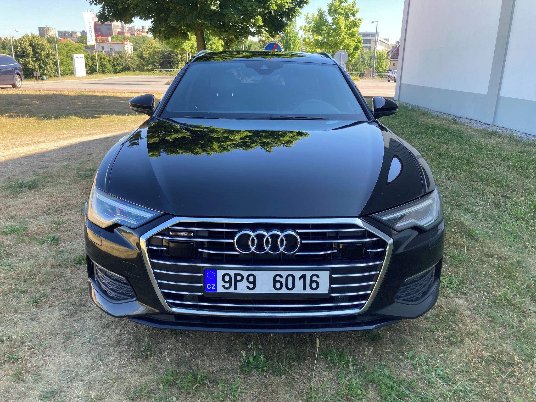 Audi A6, 3.0tdi 170kw 4x4 1majitel - fotka 2