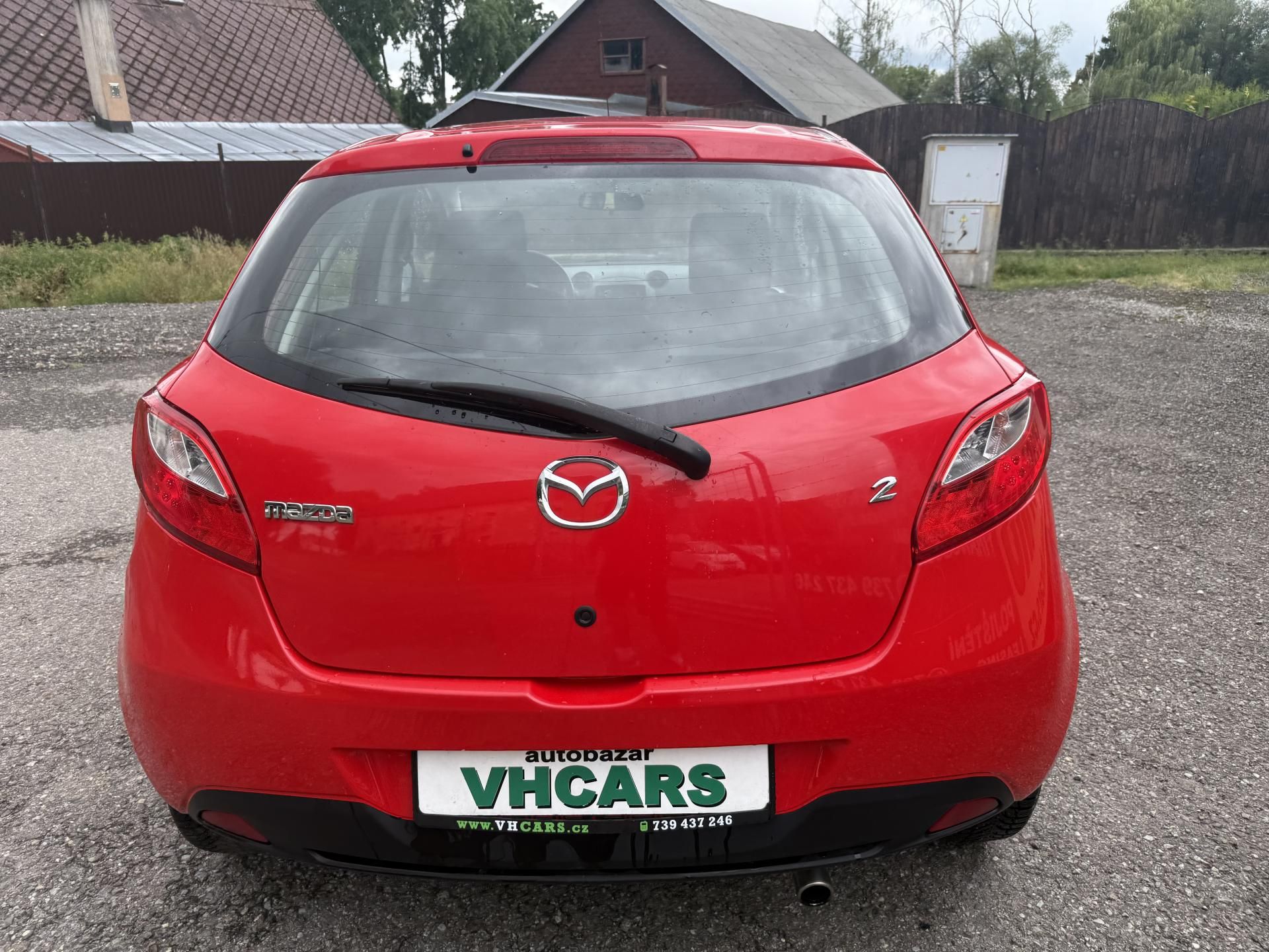 Mazda 2, 1,3i Klimatizace - fotka 6