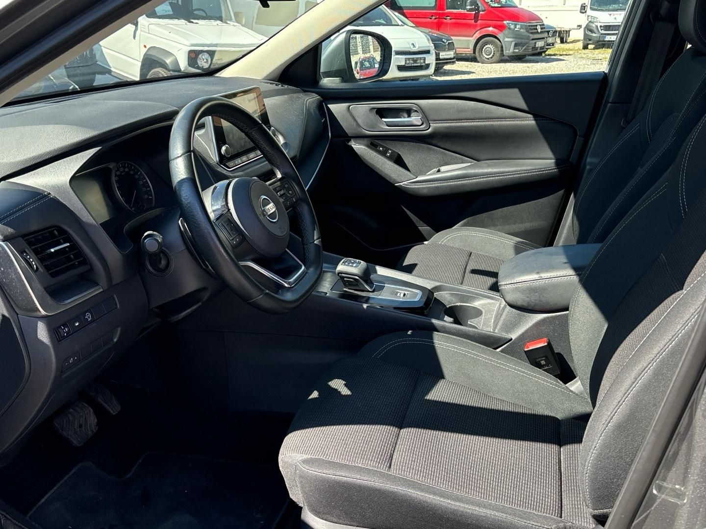 Nissan Qashqai, 1.3 DIG-T Mild Hybrid 158 - fotka 6