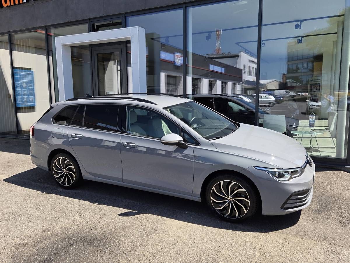 Volkswagen Golf, 2.0 TDI DSG - fotka 4