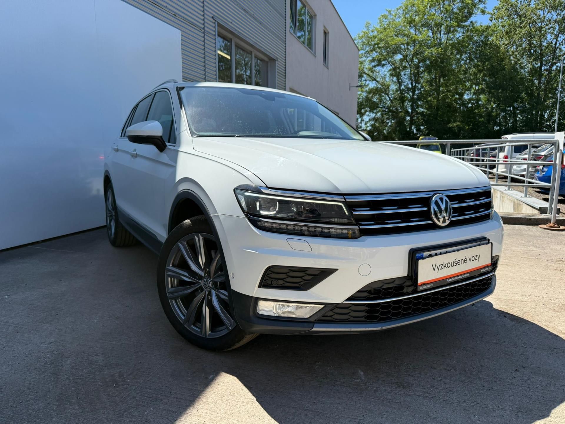 Volkswagen Tiguan, Highline 2.0 TDI 140kw DSG 4x4 - fotka 6
