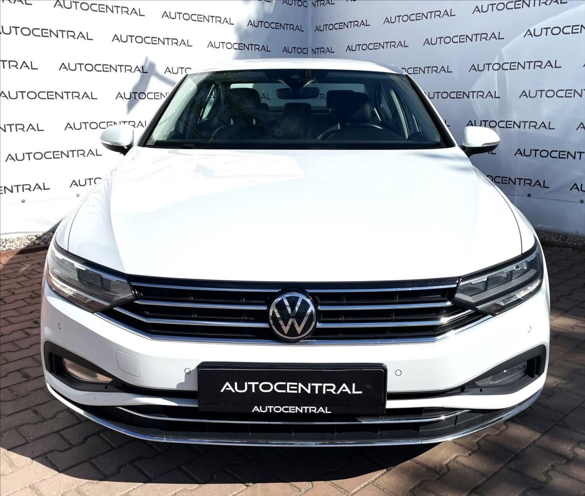 Volkswagen Passat, 2,0 TDi,147kW,DSG,STK 6/27 - fotka 2
