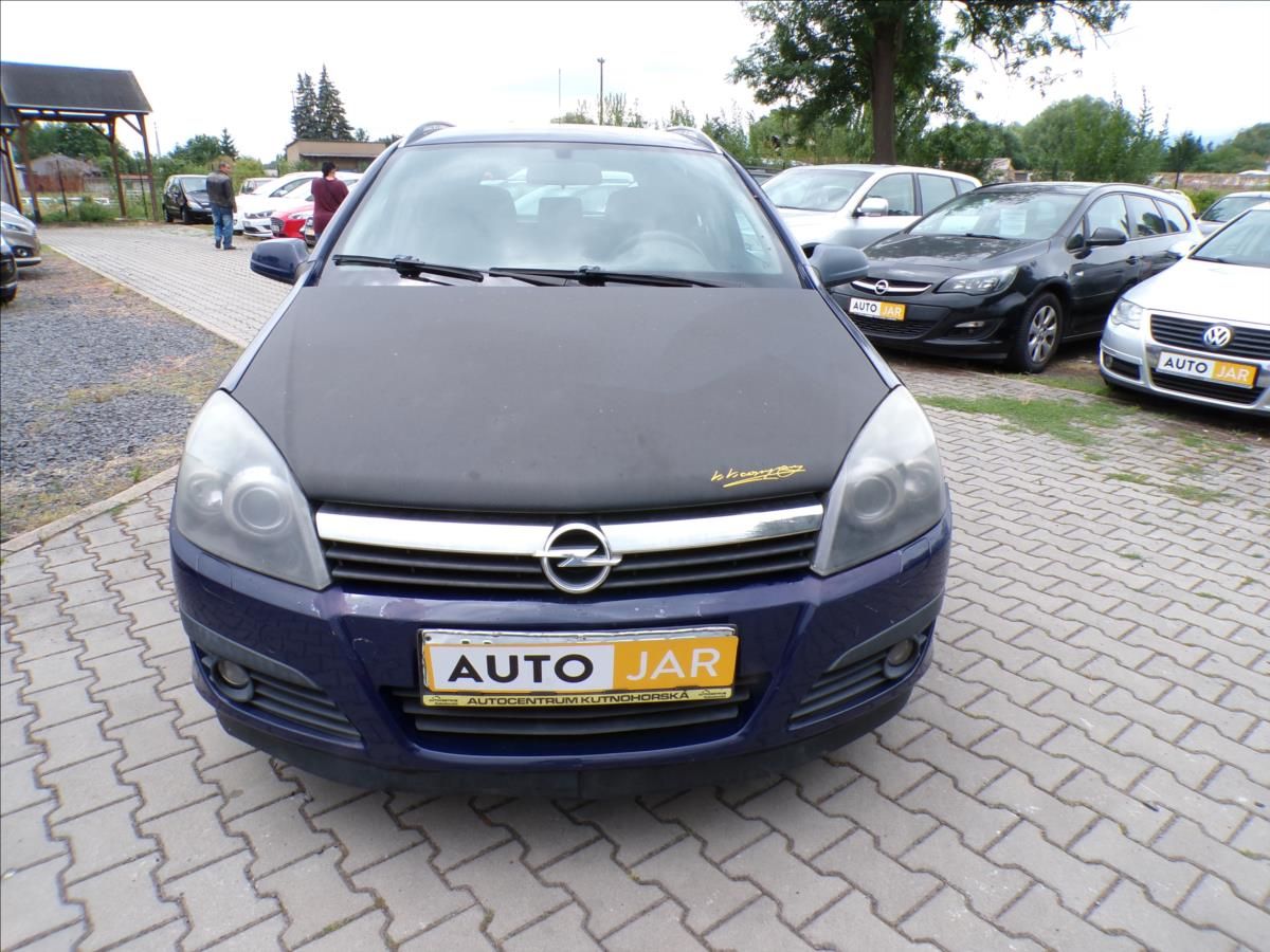 Opel Astra, 1,7 CDTi  N1,TAŽNÉ ZAŘÍZENÍ - fotka 3