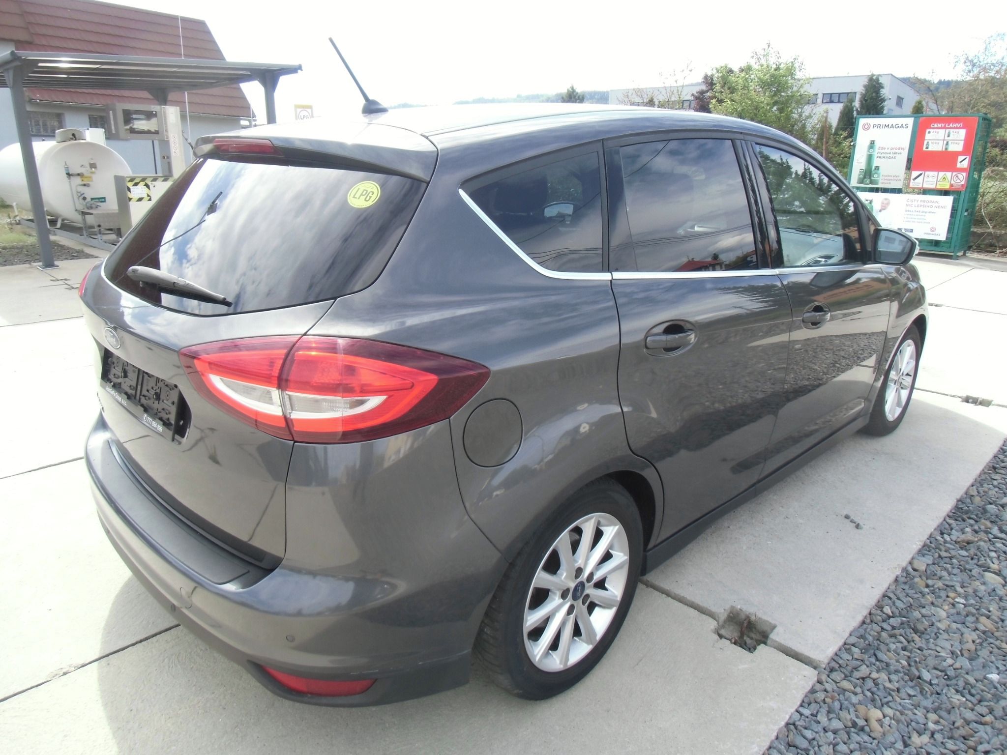 Ford C-MAX, 1.6i 16V LPG TITANIUM - fotka 5