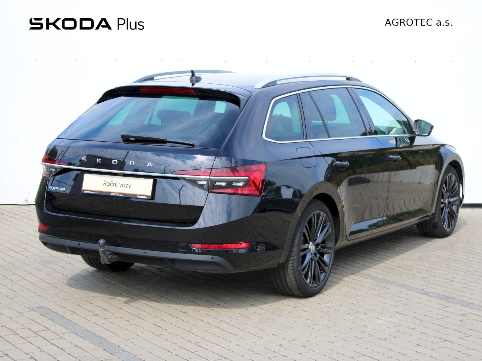 Škoda Superb, 2.0 TDI 110kW Style Combi DSG - fotka 2