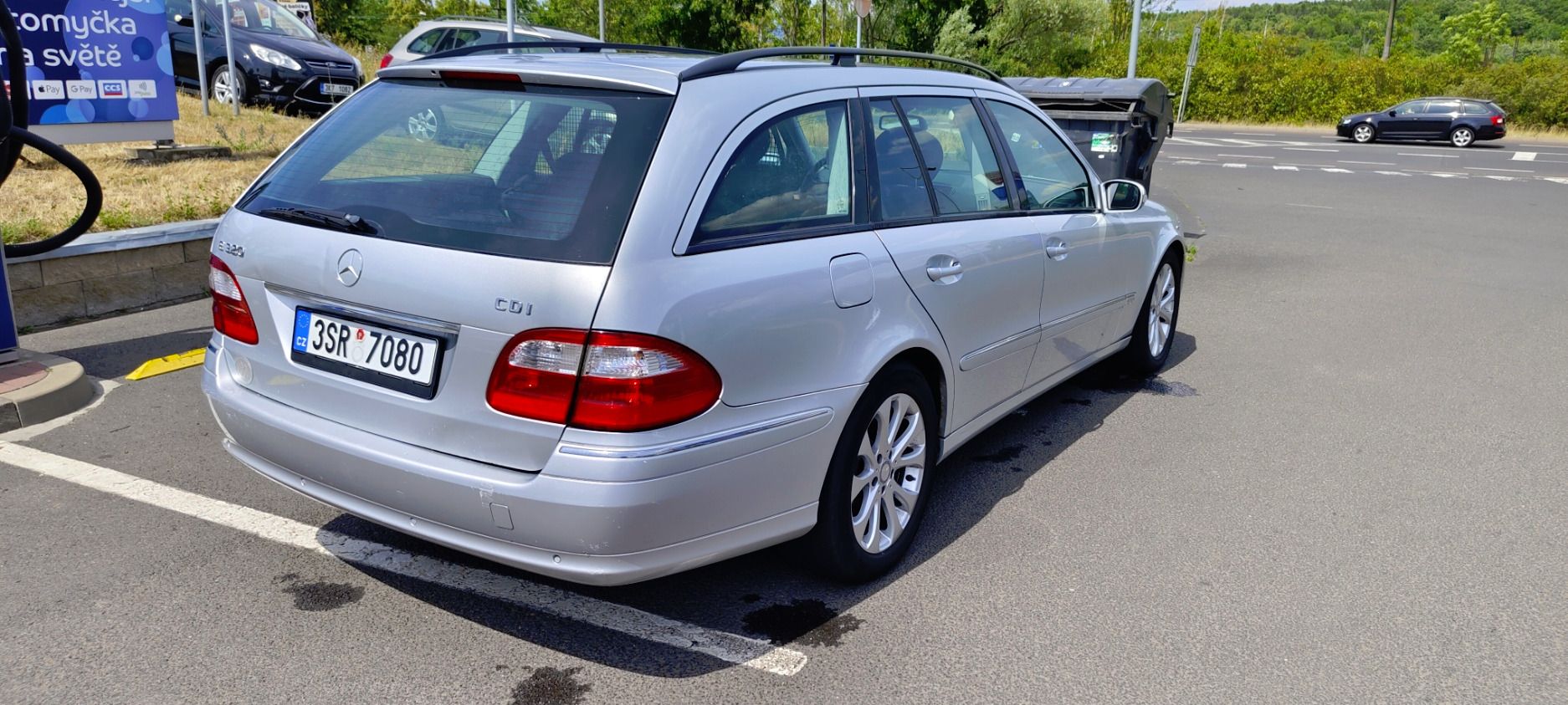 Mercedes-Benz Třídy E, CDI 320 - fotka 4