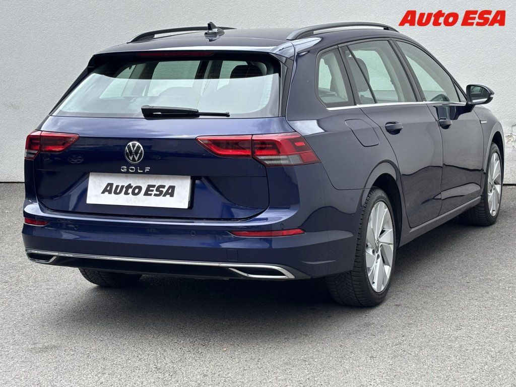 Volkswagen Golf, 2.0 TDi,Style,LED - fotka 4