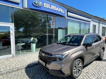 2.0i Touring - NOVINKA