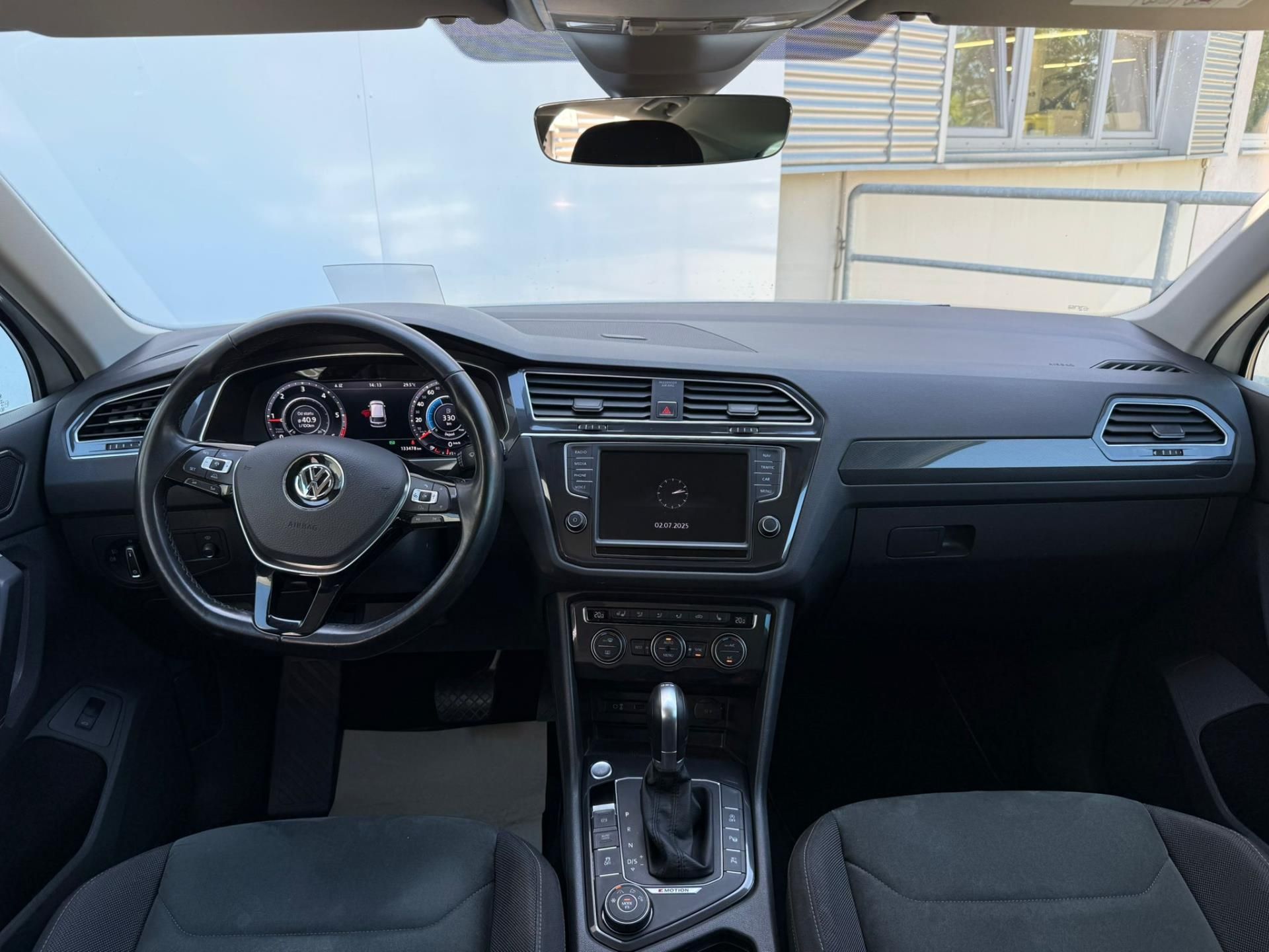 Volkswagen Tiguan, Highline 2.0 TDI 140kw DSG 4x4 - fotka 5