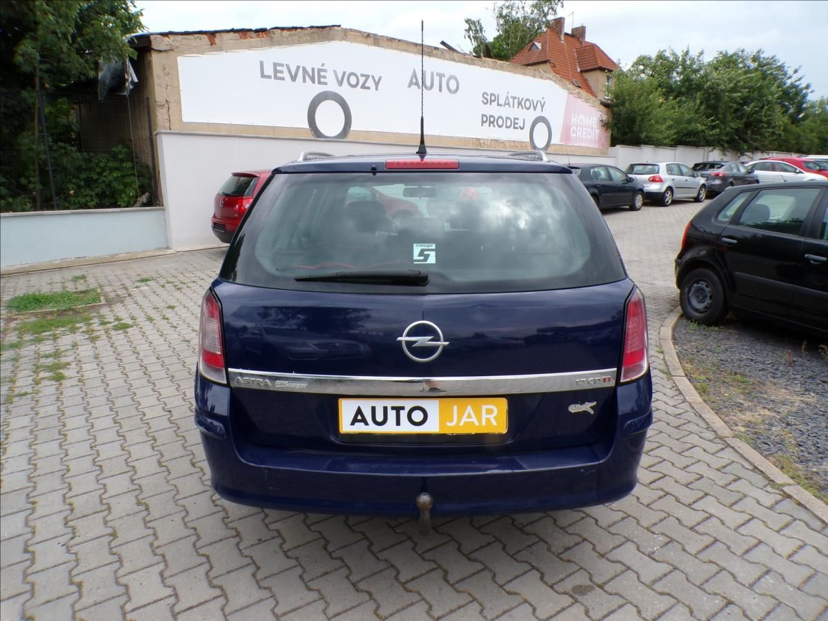 Opel Astra, 1,7 CDTi  N1,TAŽNÉ ZAŘÍZENÍ - fotka 6