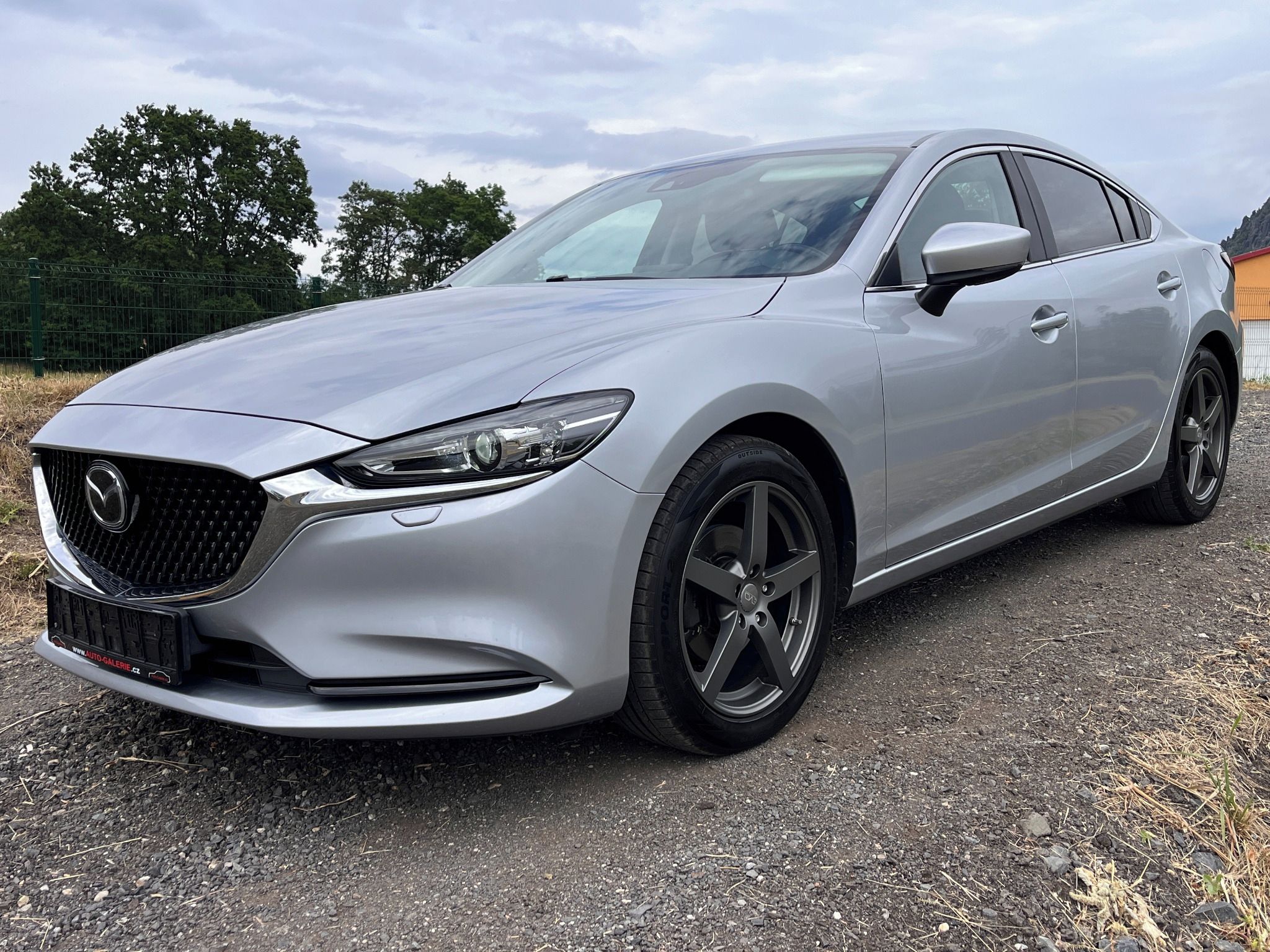 Mazda 6, 2.0i,KŮŽE,FULL LED,KRÁSNÁ