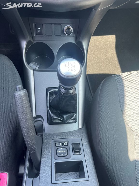 Toyota Rav4, fotka 14