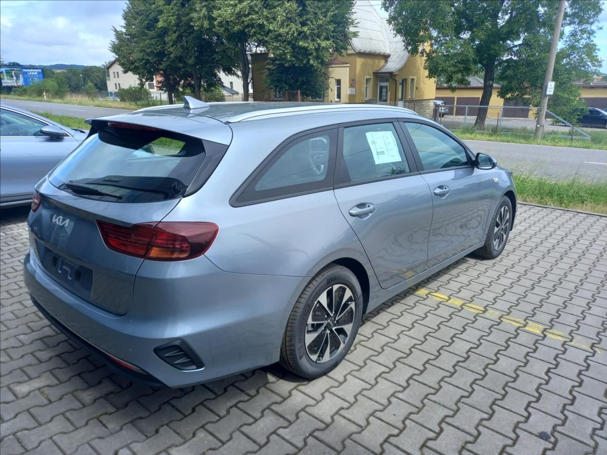 Kia Cee´d, 1,5 T-GDi SW SPIN - fotka 4