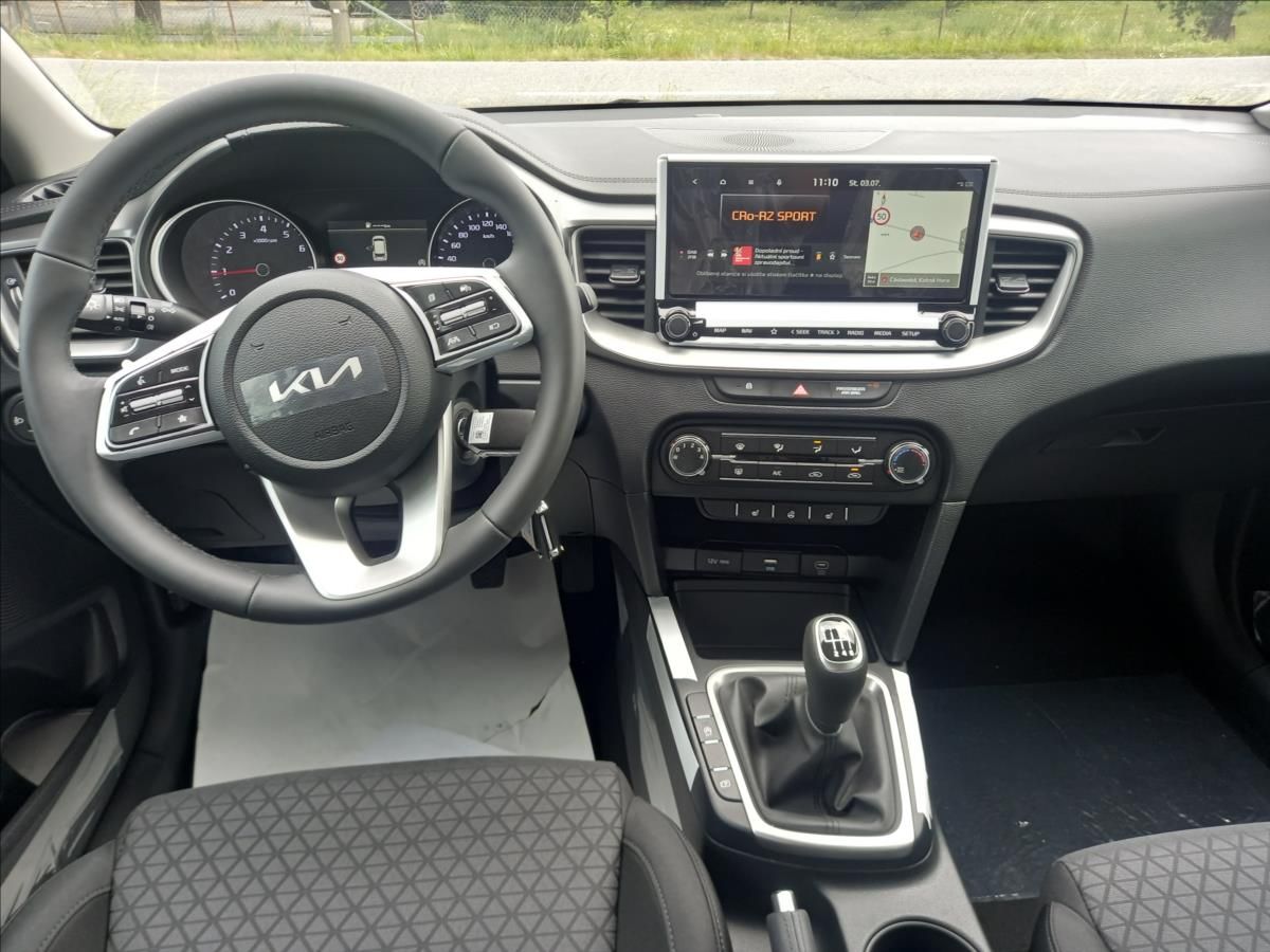 Kia Cee´d, 1,5 T-GDi GPF SPIN (2025) - fotka 5