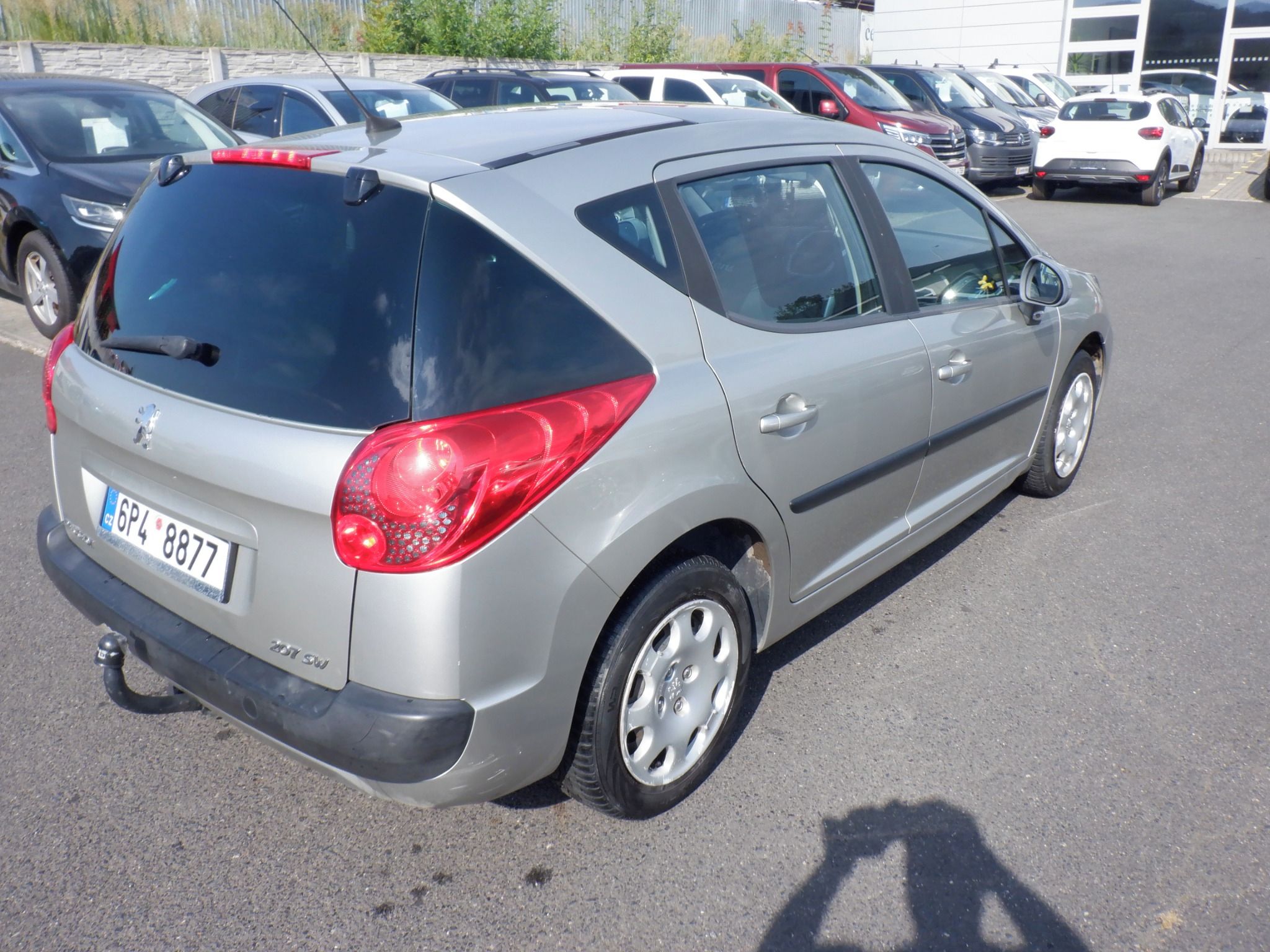 Peugeot 207, 1.4i SW Essence - fotka 5