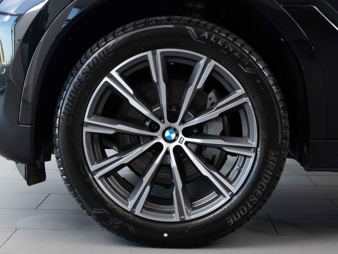 BMW X6, xDrive40i - fotka 6