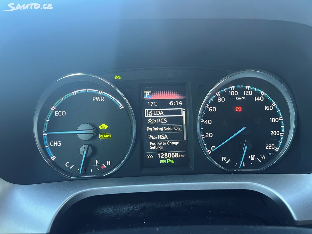 Toyota Rav4, fotka 16