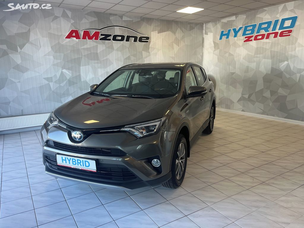 Toyota Rav4, fotka 8