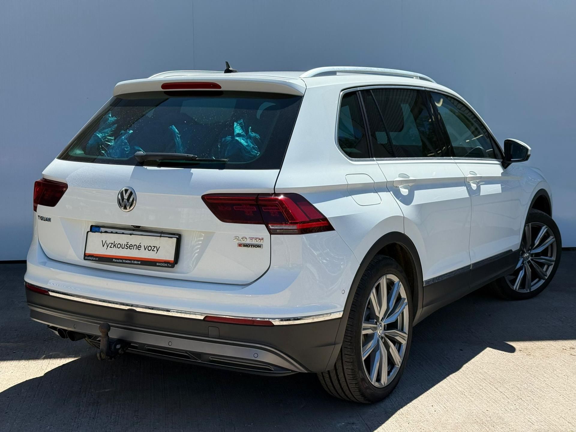 Volkswagen Tiguan, Highline 2.0 TDI 140kw DSG 4x4 - fotka 2