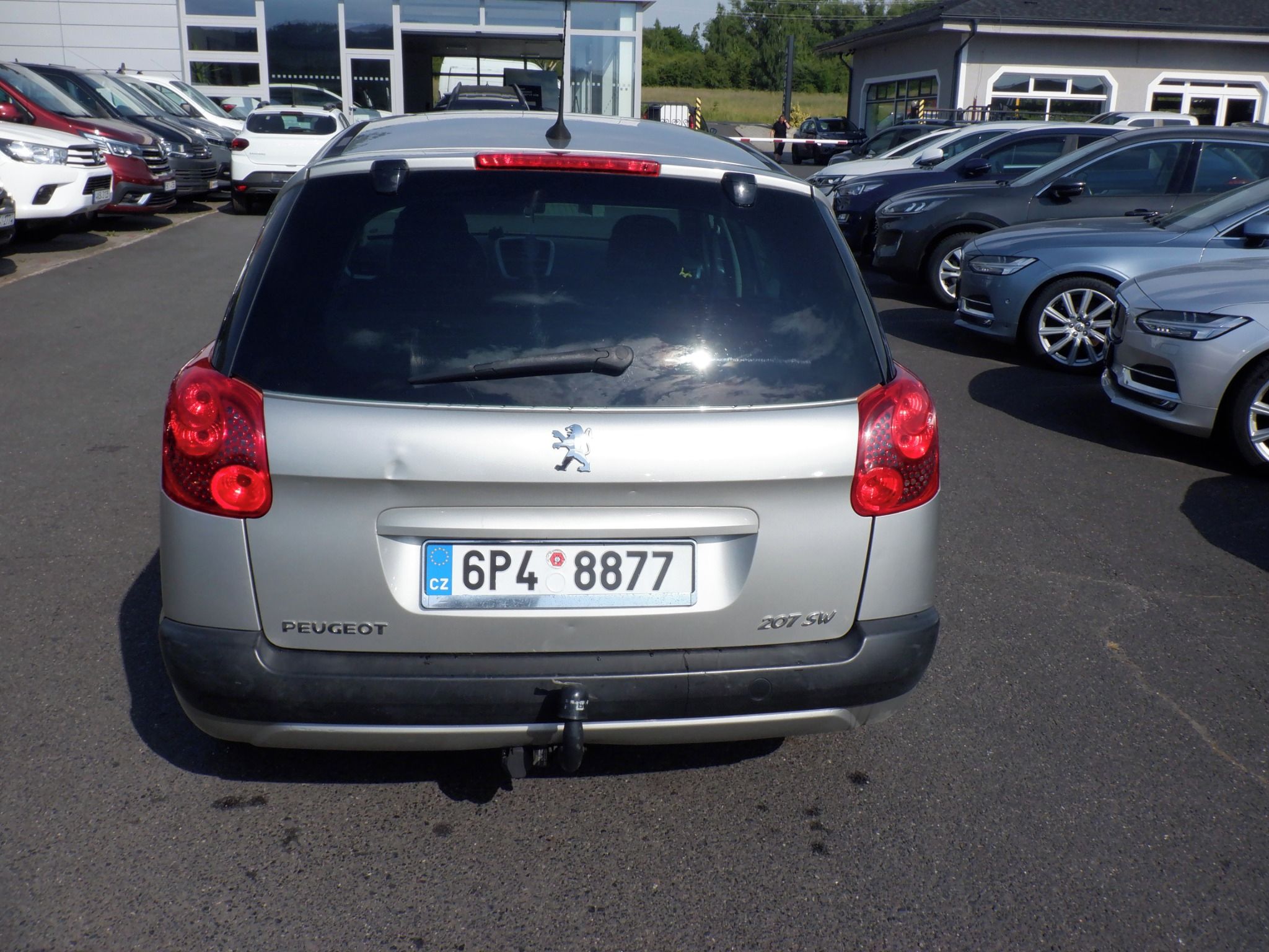 Peugeot 207, 1.4i SW Essence - fotka 6