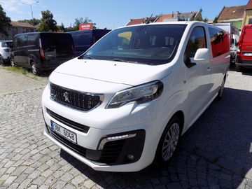 2.0 BlueHDi/110 kW, 9 MÍST