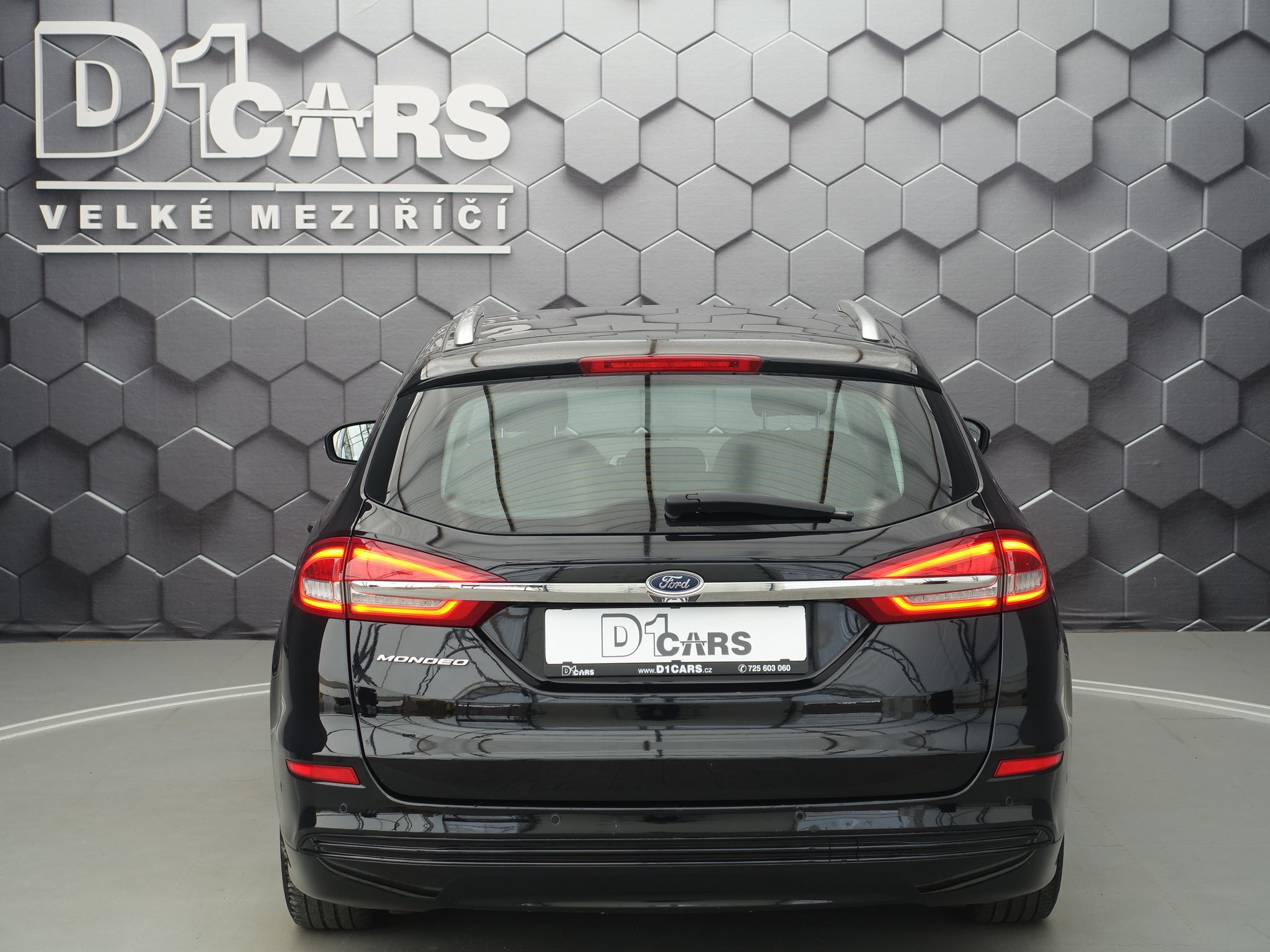 Ford Mondeo, 2.0 TDCi Titanium - fotka 3