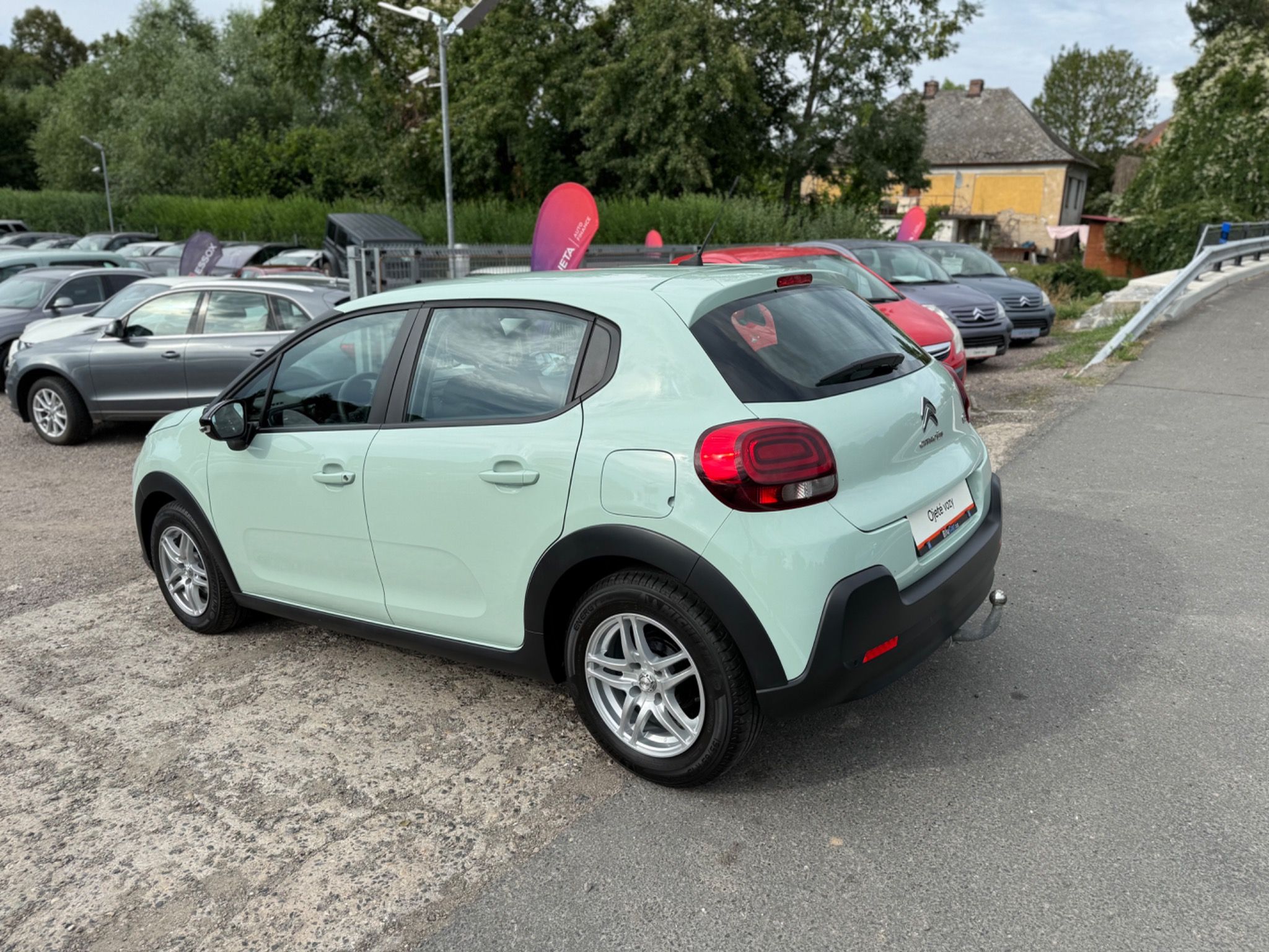 Citroën C3, 1.2Pure Tech Feel ČR Tažné - fotka 4