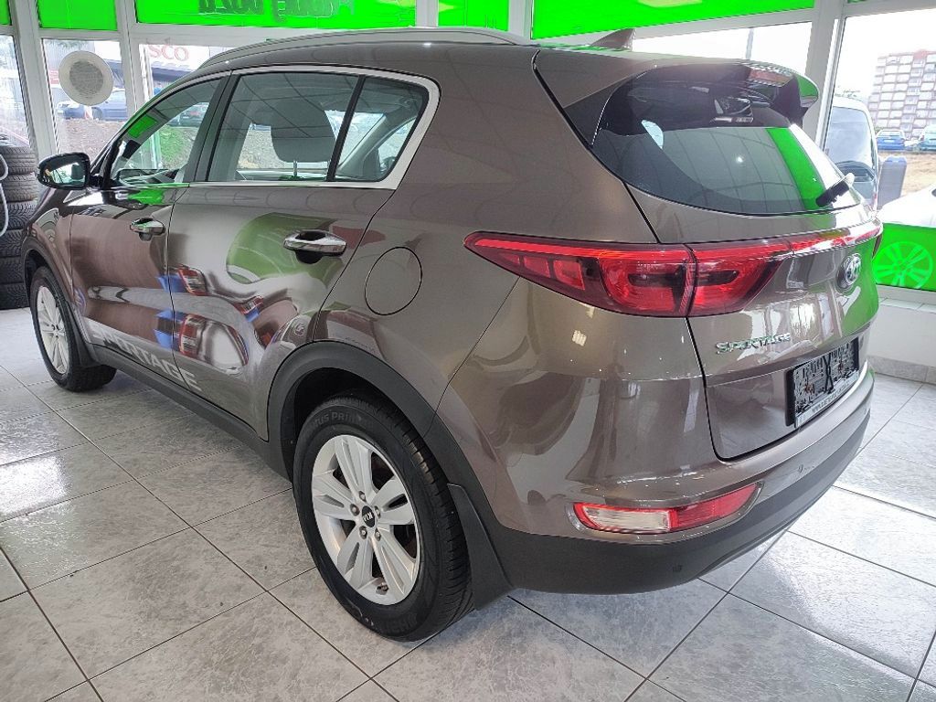 Kia Sportage, 1.6i 97 KW ČR. SERVISKA - fotka 3