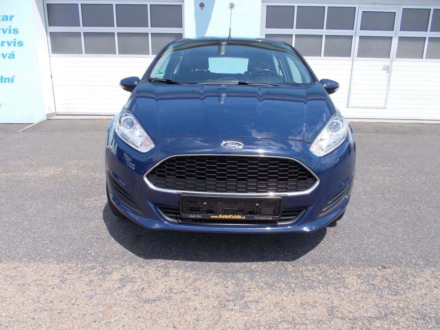 Ford Fiesta, 1,25l, 44kW,klima, serviska - fotka 2