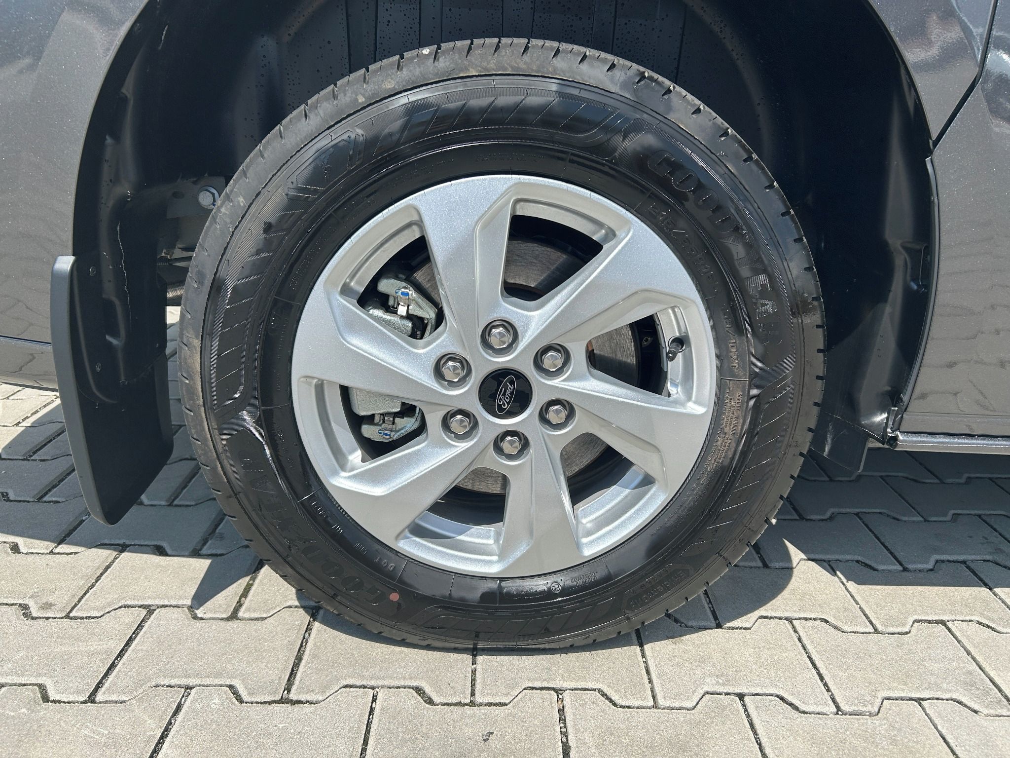 Ford Transit Custom, 2.0 EcoBlue 125kW Nugget L1 - fotka 6