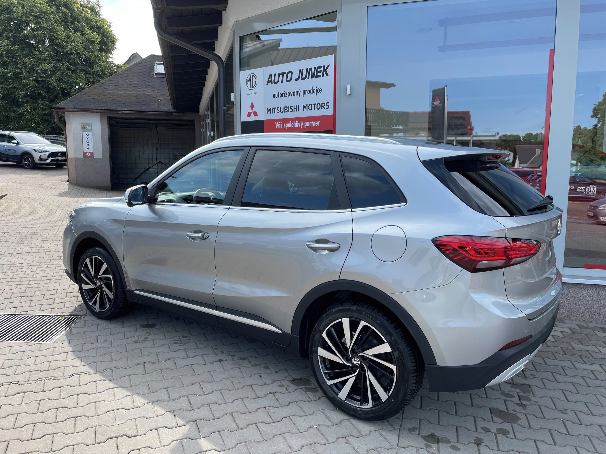 MG ZS, 1.5 HYBRID+ EXCLUSIVE - fotka 3