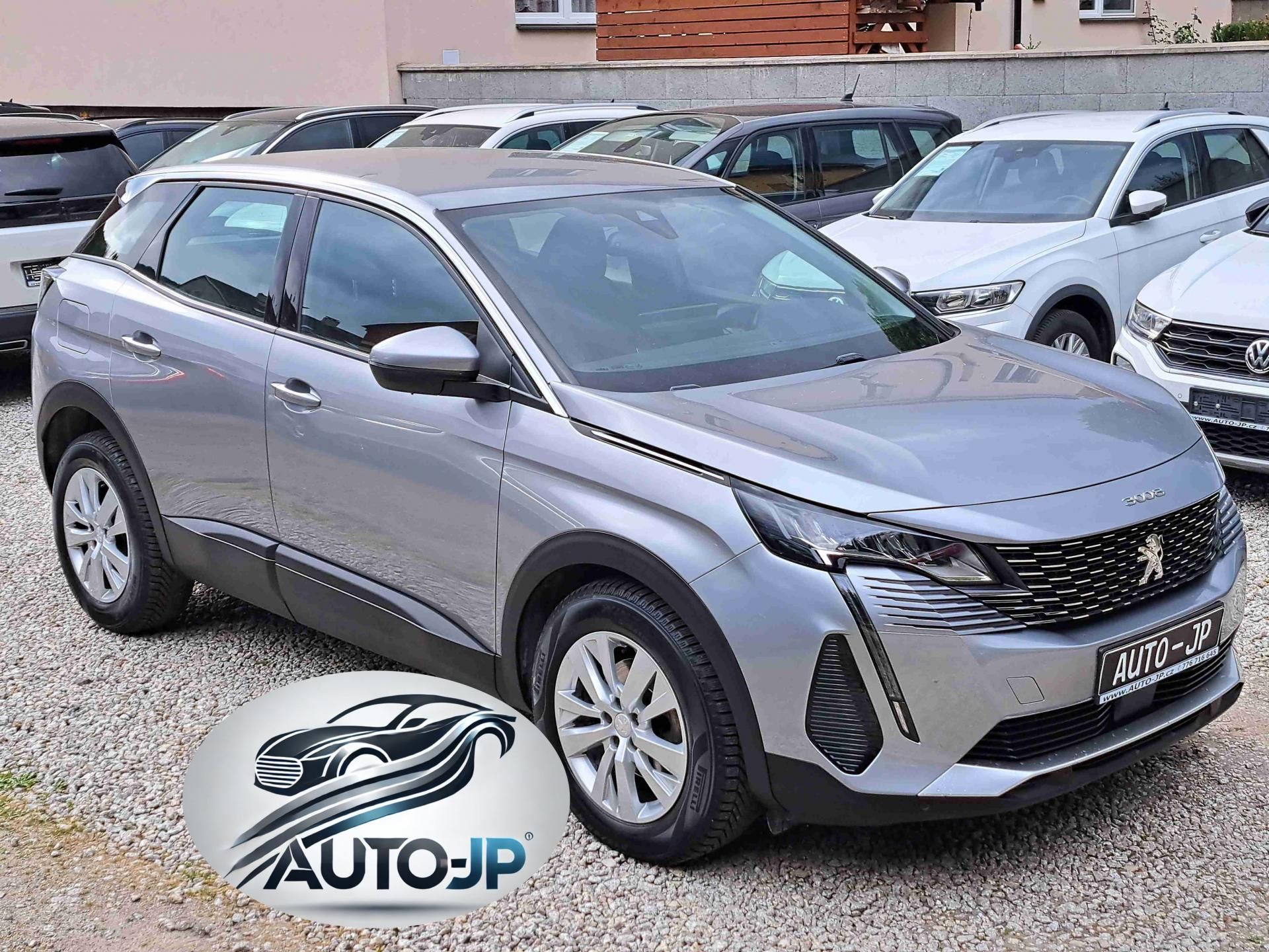 Peugeot 3008, 1,2 PT EAT8 LED 17ALU PDC NAVI
