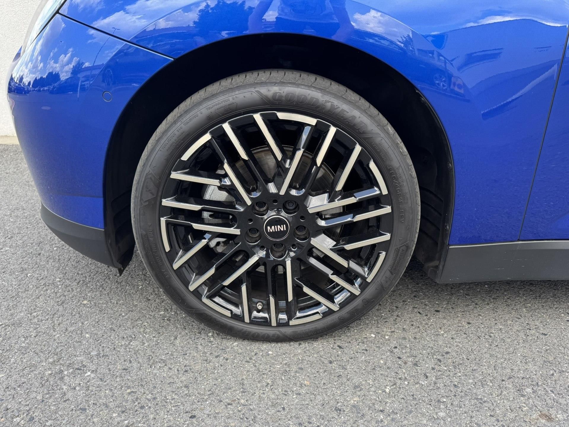 Mini Cooper, Cooper SE - fotka 6