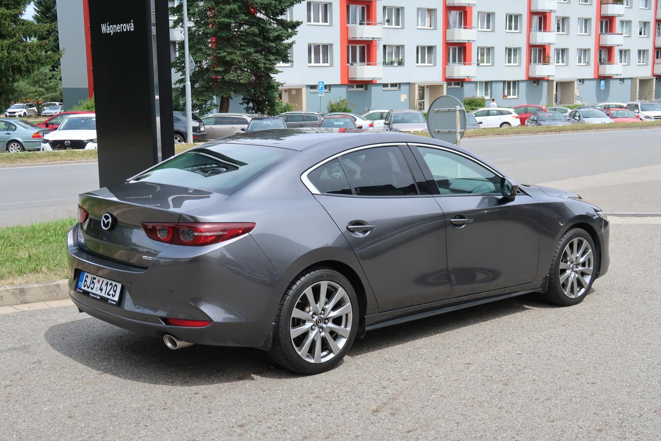 Mazda 3, SDN 2,0 X180 kůže, Bose, ČR - fotka 5