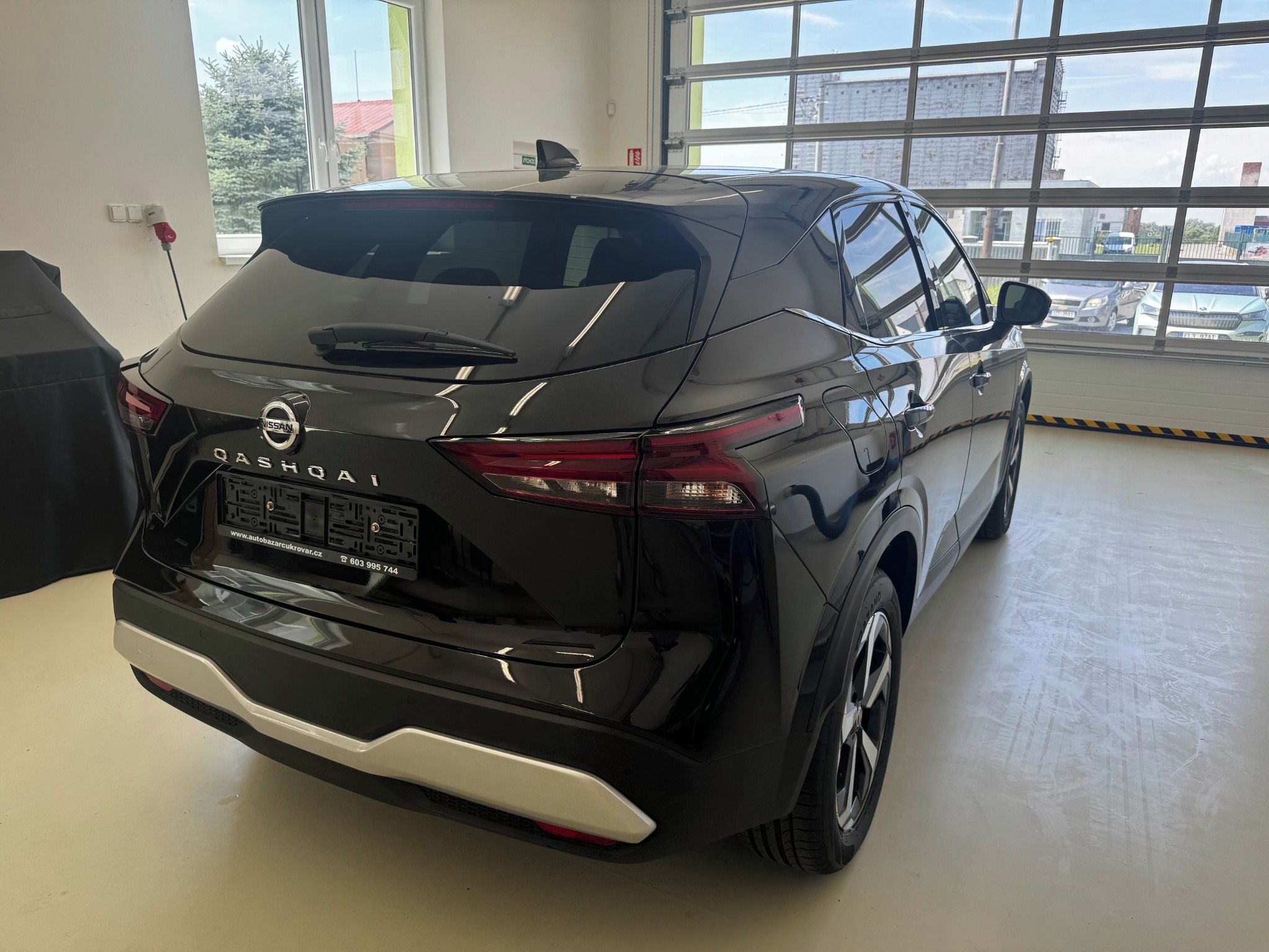 Nissan Qashqai, 1.3+stav nového vozu+ - fotka 4