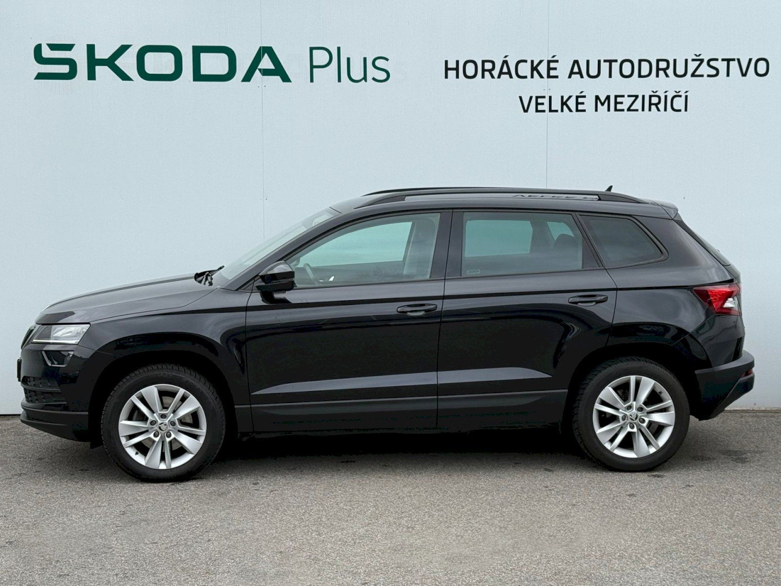 Škoda Karoq, Ambition Plus 1,5 TSI 110 kW 7 - fotka 3