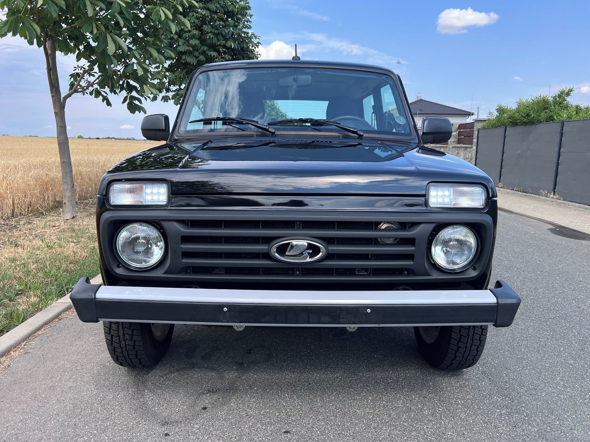 Lada Niva, 4x4 Luxe Klimatizace - fotka 3