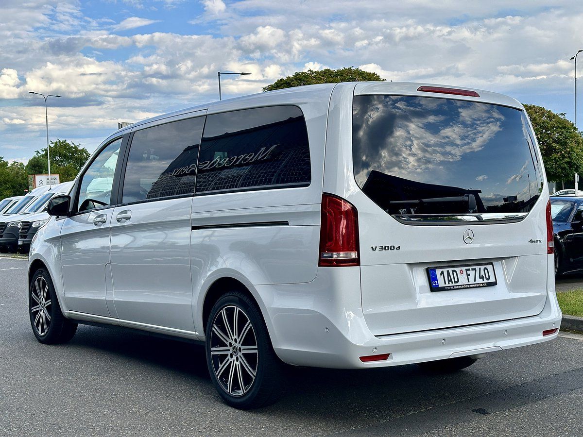 Mercedes-Benz Třídy V, 300d AVG L 4M - fotka 5